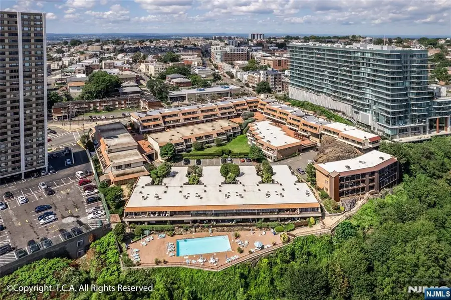 300 Gorge Road 58, Cliffside Park, NJ 07010 - #2