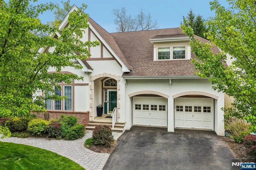 2 Winding Ridge, Oakland, NJ 07436 - #1