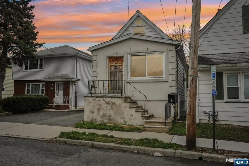 17 Emma Place, Clifton, NJ 07013 - #1