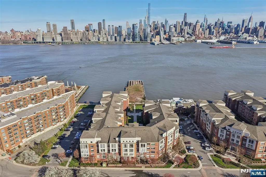 24 Ave At Port Imperial 421, West New York, NJ 07093 - #1