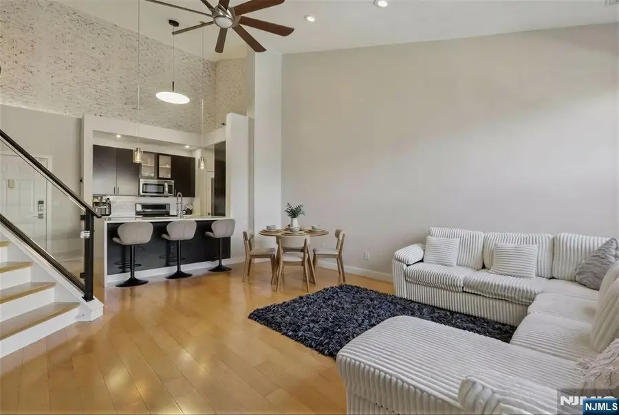 24 Ave At Port Imperial 421, West New York, NJ 07093 - #3