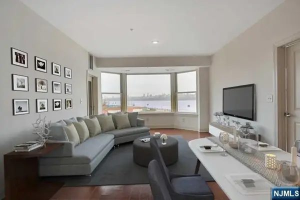 20 Ave At Port Imperial 237, West New York, NJ 07093
