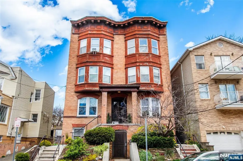 66 Gautier Avenue 302, Jersey City, NJ 07306 - #1