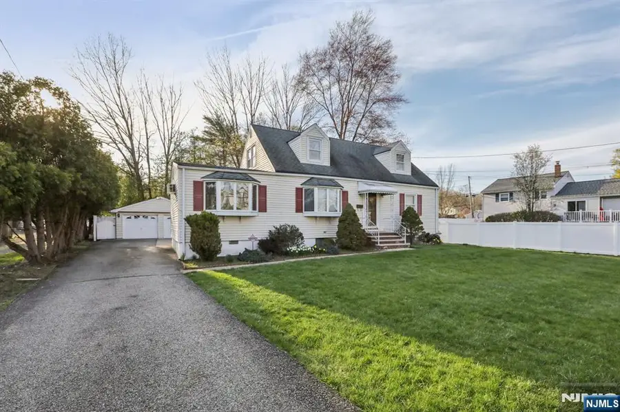 114 Crescent Avenue, Waldwick, NJ 07463 - #2