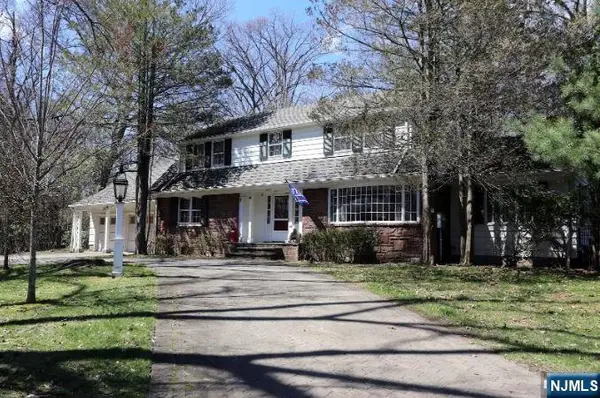 435 Carlton Road, Wyckoff, NJ 07481