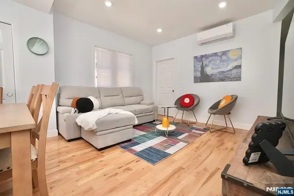 189 Summit Cross, Rutherford, NJ 07070