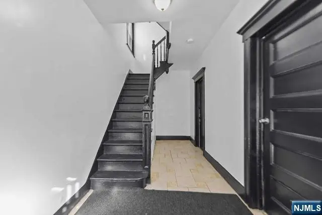 176 N 16th Street, East Orange, NJ 07017 - #3