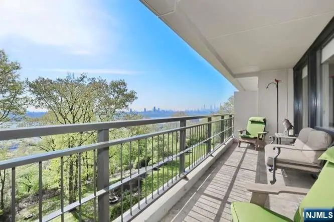 1 Horizon Road 619, Fort Lee, NJ 07024 - #3