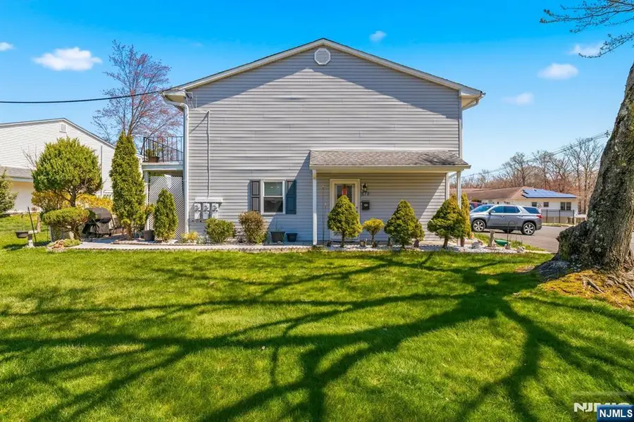 52 Galewood Drive 52, Matawan, NJ 07747 - #2