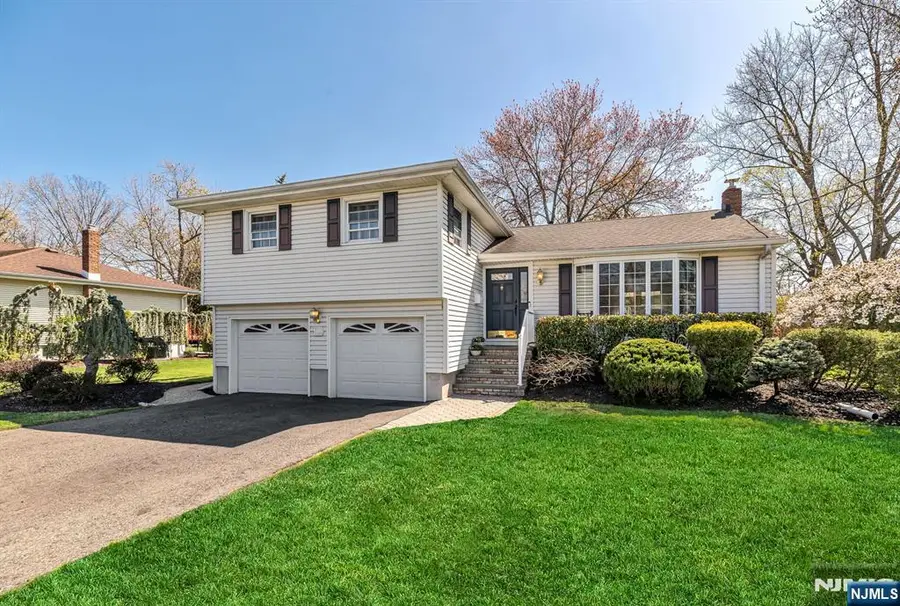 145 Merritt Drive, Oradell, NJ 07649 - #2