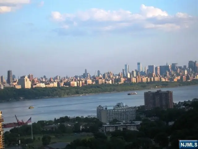 3 Horizon Road 1418, Fort Lee, NJ 07024 - #2
