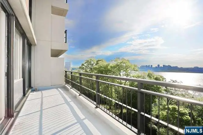 1 Horizon Road 605, Fort Lee, NJ 07024 - #3