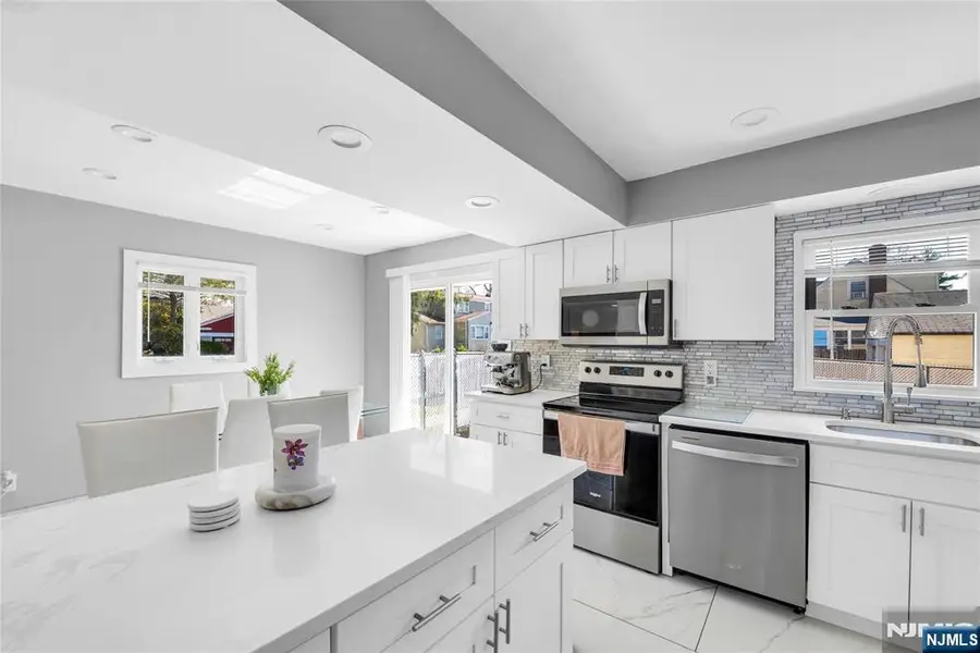 136 E Clinton Avenue, Bergenfield, NJ 07621 - #3