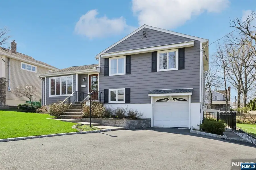 67 Woodland Avenue, Verona, NJ 07044 - #3