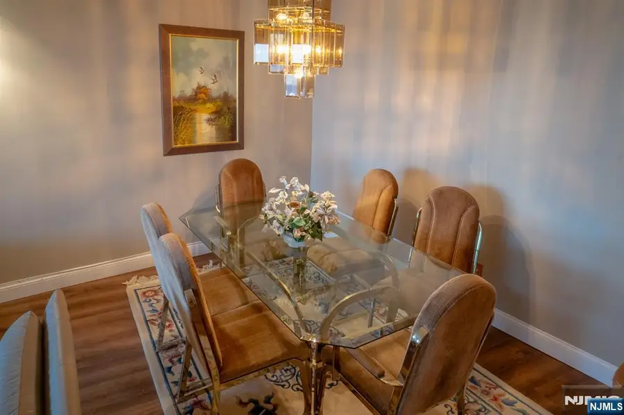 555 North Avenue 19C, Fort Lee, NJ 07024 - #3