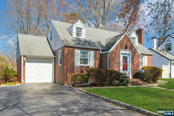 149 Park Drive, New Milford, NJ 07646