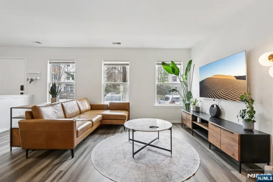 2071 Drake Court, Mahwah, NJ 07430 - #3