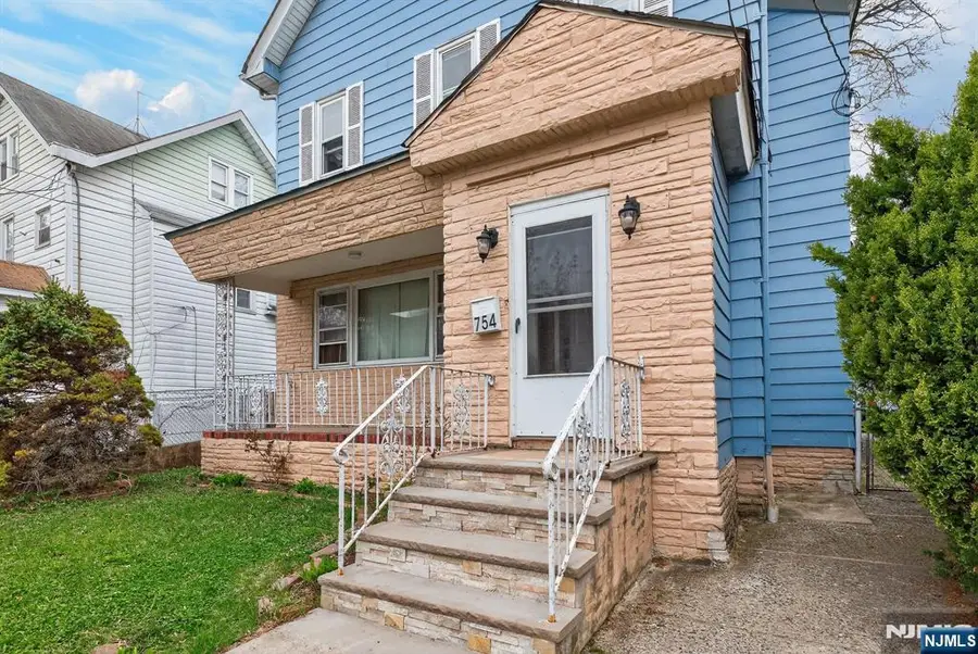754 Highland Avenue, Newark, NJ 07104 - #2