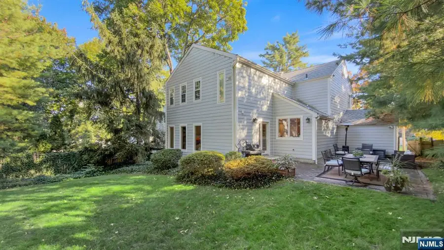 89 Surrey Lane, Tenafly, NJ 07670 - #3