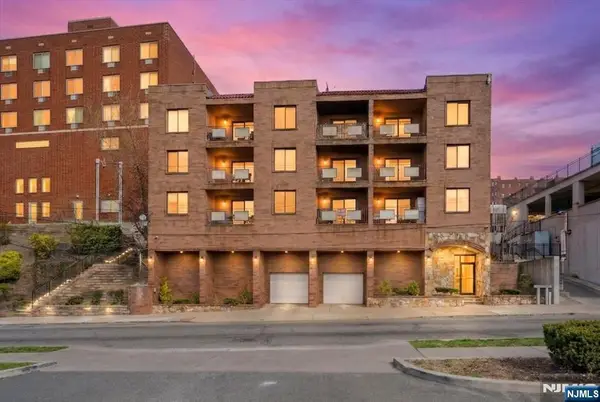 1906 Paterson Plank Road 2E, North Bergen, NJ 07047