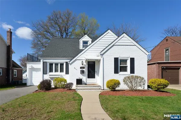 5-18 6th Street, Fair Lawn, NJ 07410