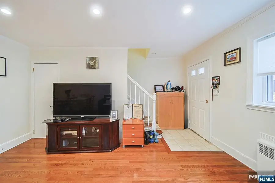 295 Tenafly Road I, Tenafly, NJ 07670 - #3