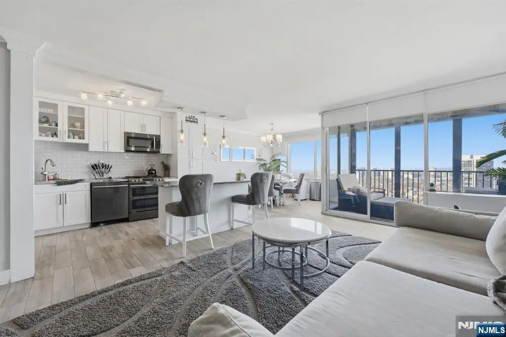 6 Horizon 2809, Fort Lee, NJ 07024 - #1