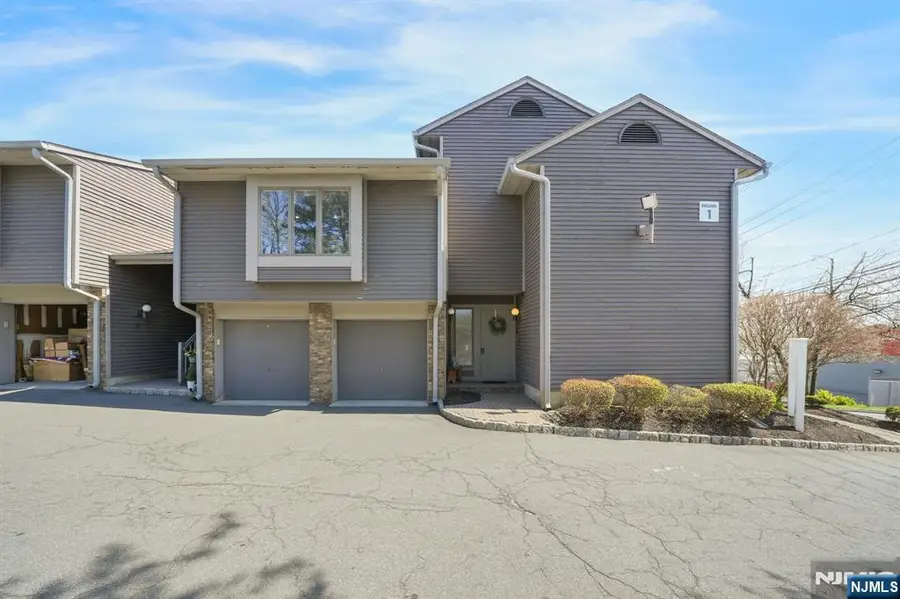 855 Valley Brook Avenue 1B, Lyndhurst, NJ 07071 - #2