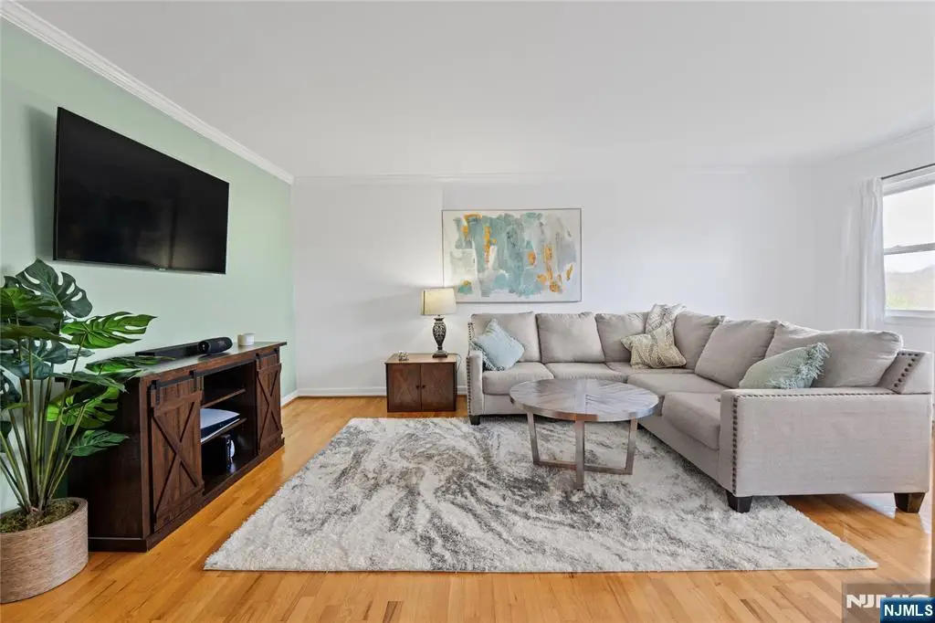 100 Pierson Miller Drive D53, Pompton Lakes, NJ 07442 - #1