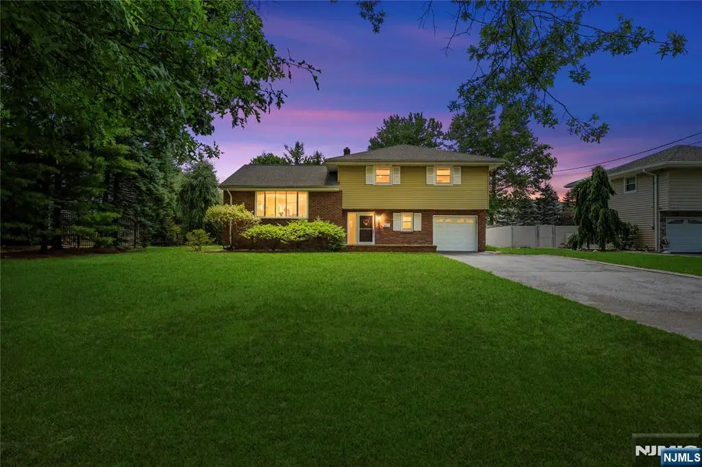 13 Lake Drive, Westwood, NJ 07675 - #1
