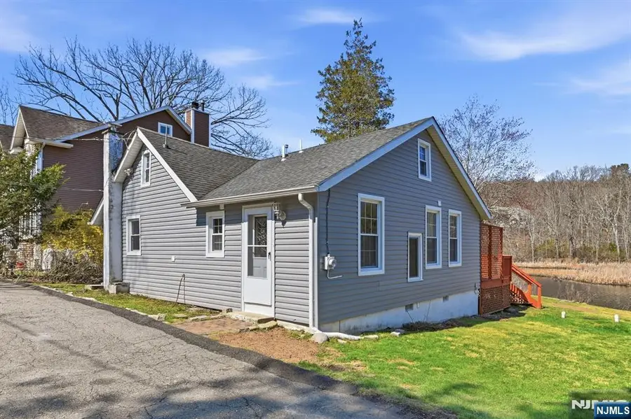 6 Timberwood Lane, Jefferson, NJ 07438 - #3