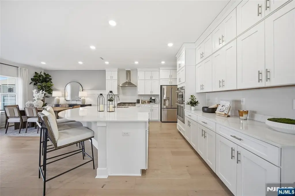 18 Arlington Place, Fair Lawn, NJ 07036 - #1