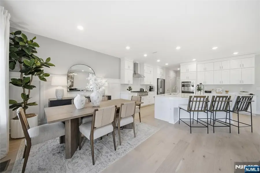 18 Arlington Place, Fair Lawn, NJ 07036 - #2