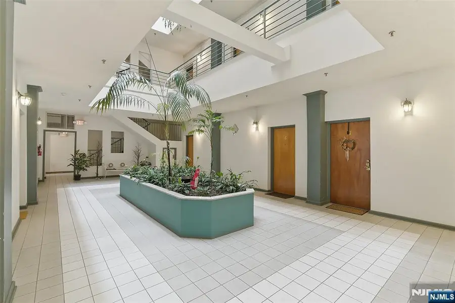 39-45 Bruen 4, Newark, NJ 07105 - #2