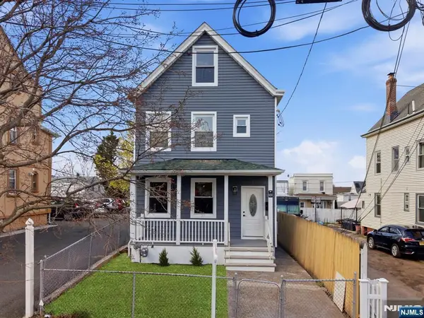 450 Highland Avenue, Passaic, NJ 07055