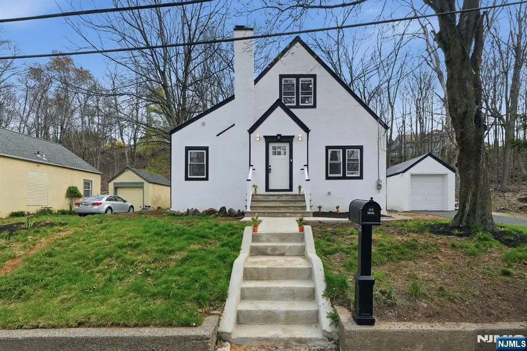 31 Saint Moritz Place, Wayne, NJ 07470 - #1