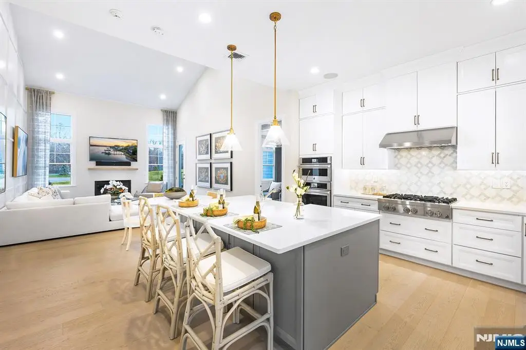 15 Muirfield, River Vale, NJ 07675 - #1