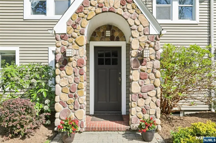 243 Lincoln Avenue, Ridgewood, NJ 07450 - #3