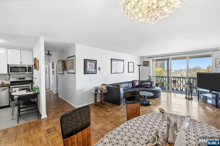 2000 Linwood Avenue 6C, Fort Lee, NJ 07024 - #2