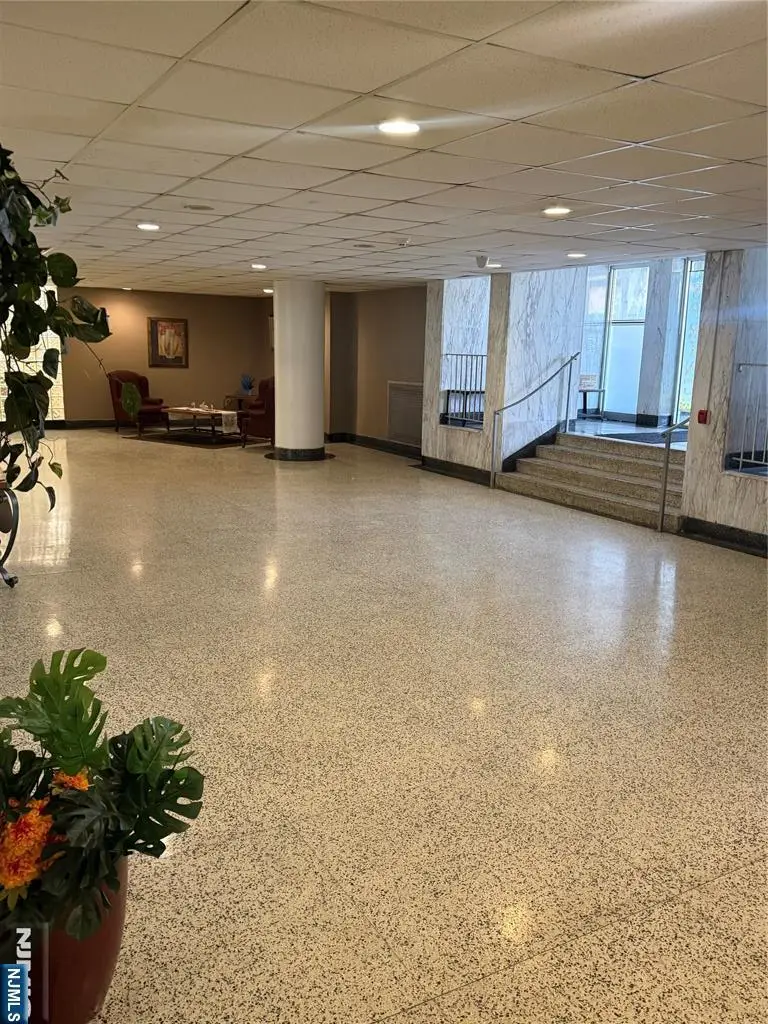 2160 Center Avenue 5P, Fort Lee, NJ 07024 - #3