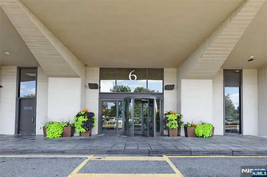 6 Horizon 2106, Fort Lee, NJ 07024 - #2