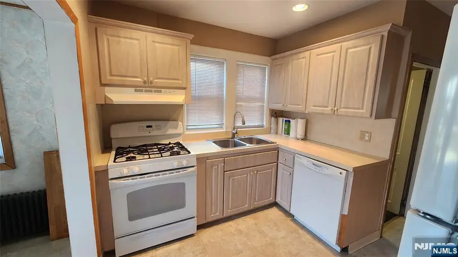 331 Sherman Avenue, Teaneck, NJ 07666 - #3