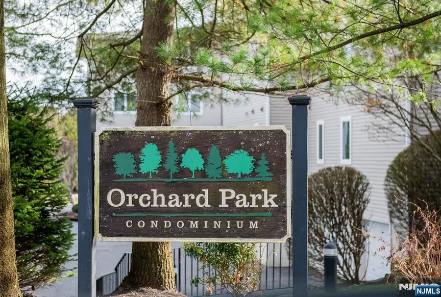 218 Orchard Park, Allendale, NJ 07401 - #2