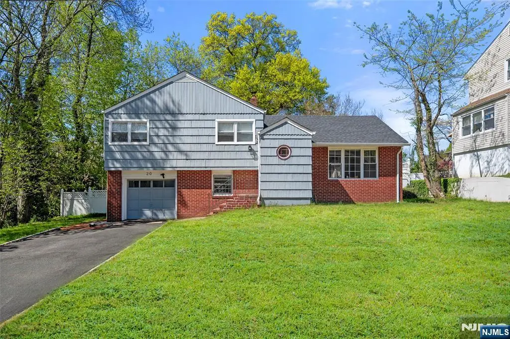 20 Blish Place, Dumont, NJ 07628 - #1