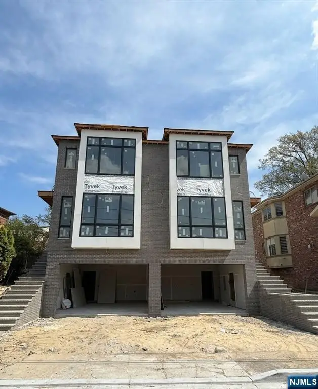 156 Morningside Lane B, Palisades Park, NJ 07650 - #3