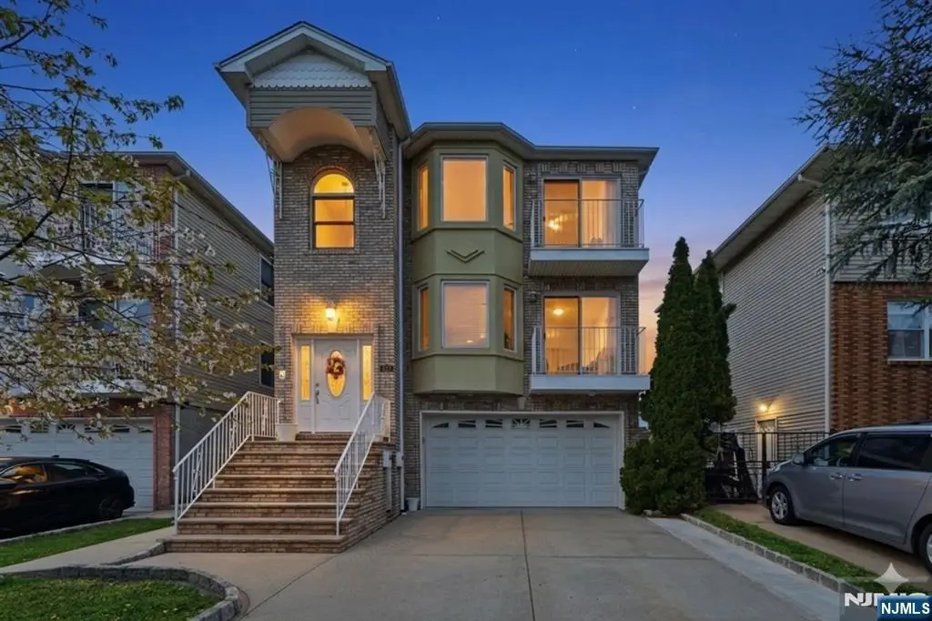 433 Linden, Elizabeth, NJ 07202 - #1