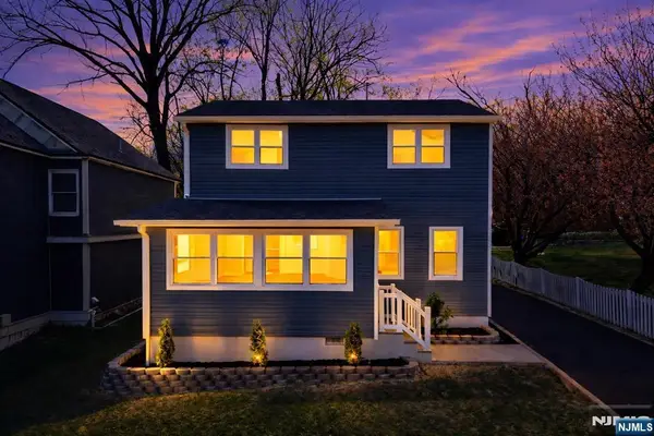 59 Erie Avenue, Midland Park, NJ 07432