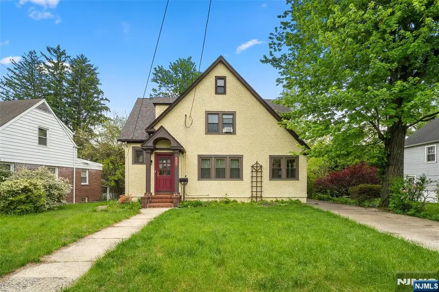 1231 Alicia Avenue, Teaneck, NJ 07666 - #2