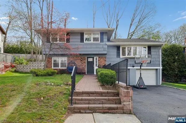 1073 Allessandrini Avenue, New Milford, NJ 07646