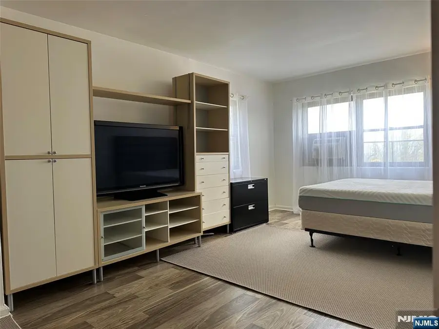 3071 Edwin Avenue 5H, Fort Lee, NJ 07024 - #3